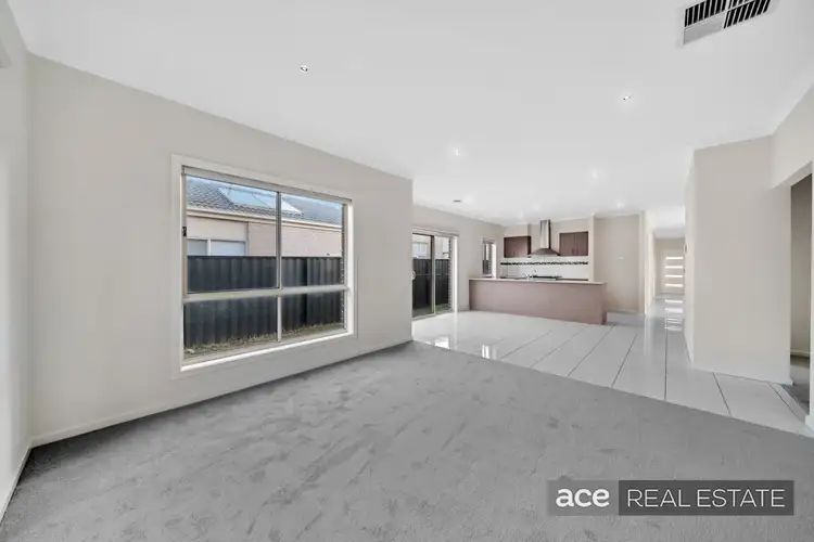 Third view of Homely house listing, 7 Camelot Drive, Tarneit VIC 3029