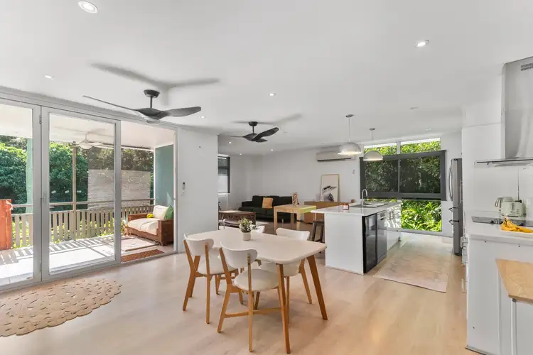 28 Mango Parkway, Nelly Bay QLD 4819