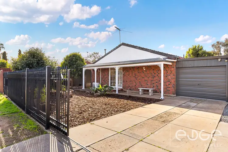 15 Yuwindi Avenue, Salisbury North SA 5108