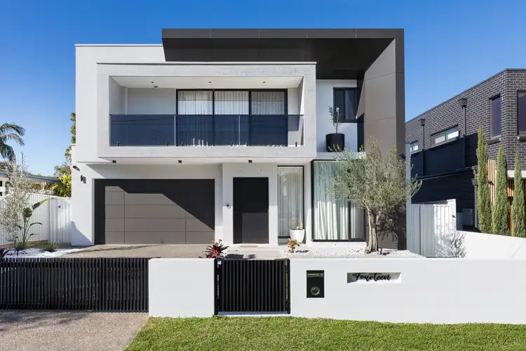 14 Kaloona Place, Kirrawee NSW 2232