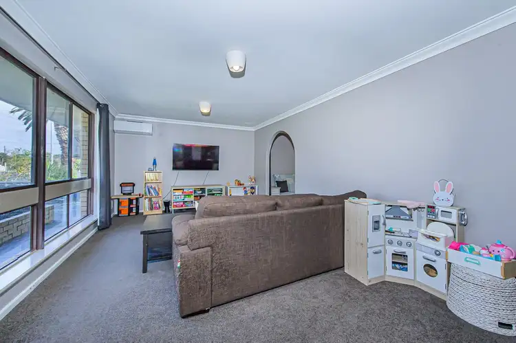 Seventh view of Homely semi-detached listing, 6 Nields Street, Ferndale WA 6148
