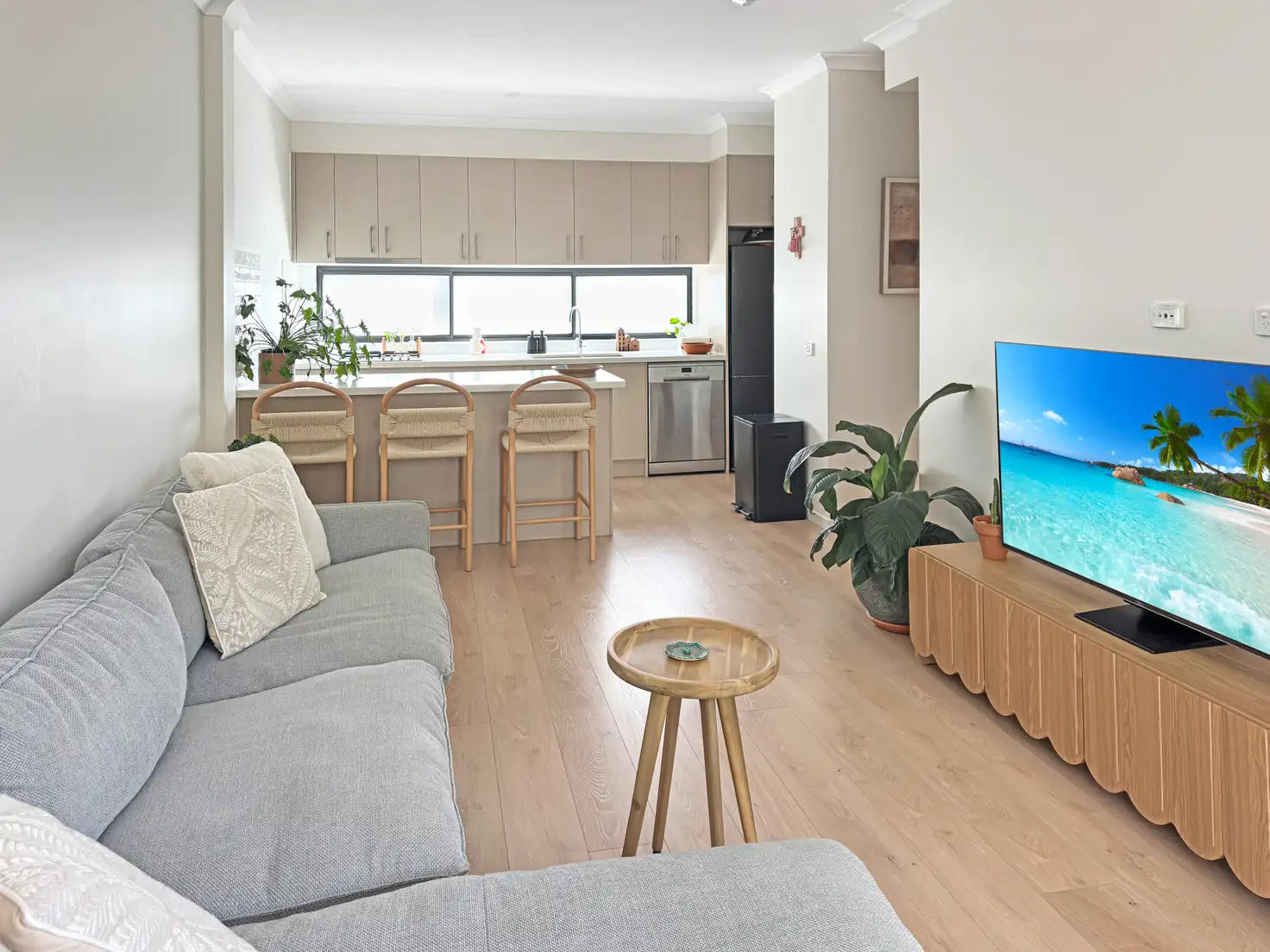 Main view of Homely townhouse listing, 12 Hermes Close, Mooroolbark VIC 3138