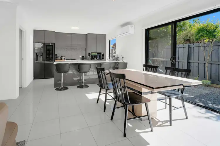 26/2 Bourton Road, Merrimac QLD 4226