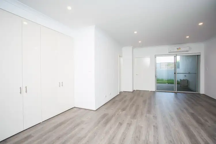 Fifth view of Homely apartment listing, 15/89 Princess Road, Balga WA 6061