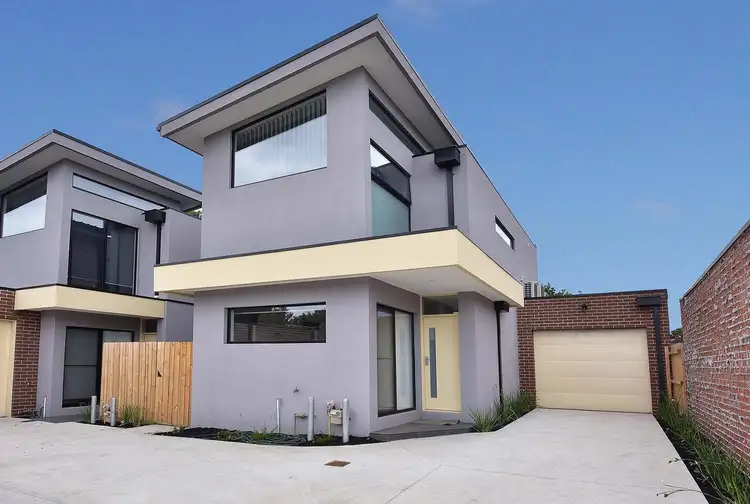 Main view of Homely townhouse listing, 3/6 Bloom Street, Frankston VIC 3199