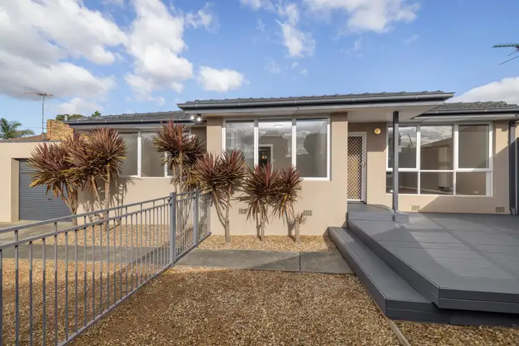 1/4 Burton Court, Bayswater VIC 3153