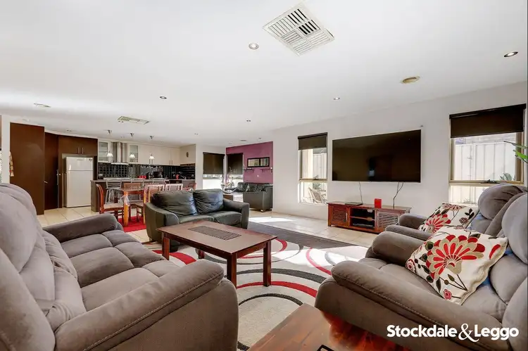 Third view of Homely house listing, 21 Castlebury Place, Craigieburn VIC 3064