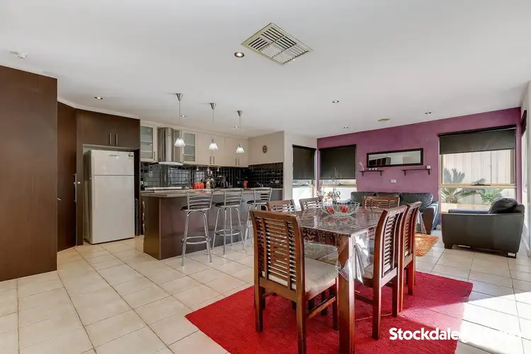 Fourth view of Homely house listing, 21 Castlebury Place, Craigieburn VIC 3064