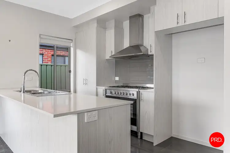 Third view of Homely house listing, 5 Sunrise Court, Kangaroo Flat VIC 3555