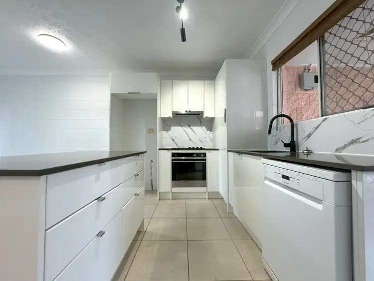 Main view of Homely townhouse listing, 2/22-24 Marks Street, Hermit Park QLD 4812