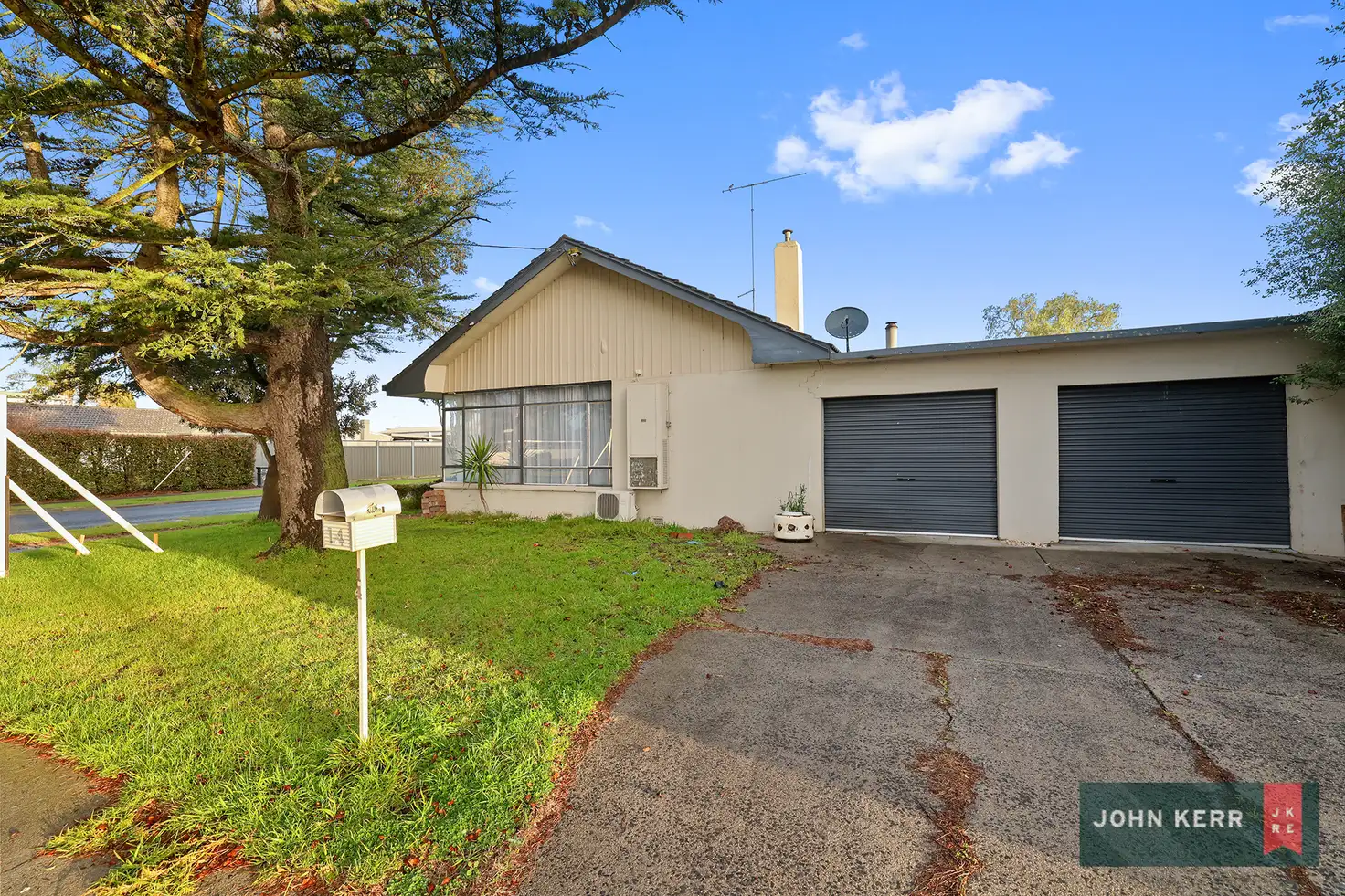 Main view of Homely house listing, 14 Hunter Street, Moe VIC 3825