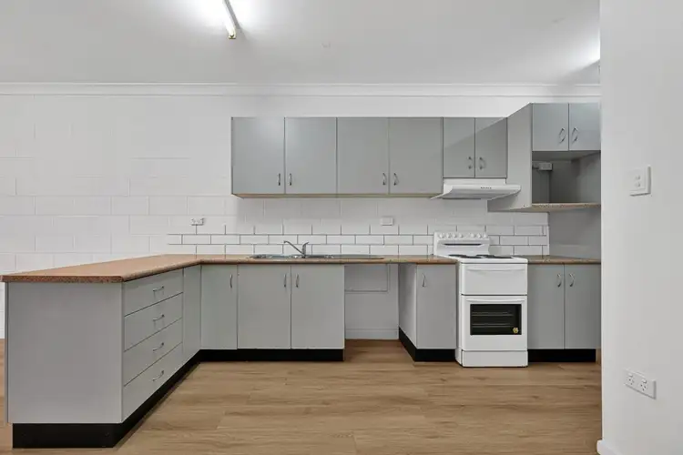 Fourth view of Homely unit listing, 3/105 Livingstone Street, West End QLD 4810