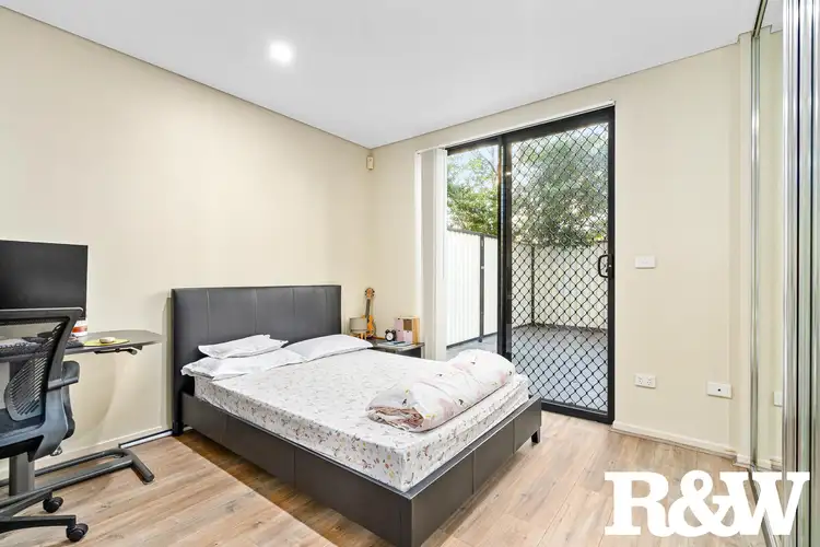 Fourth view of Homely unit listing, 2/13-15 Lydbrook Street, Westmead NSW 2145
