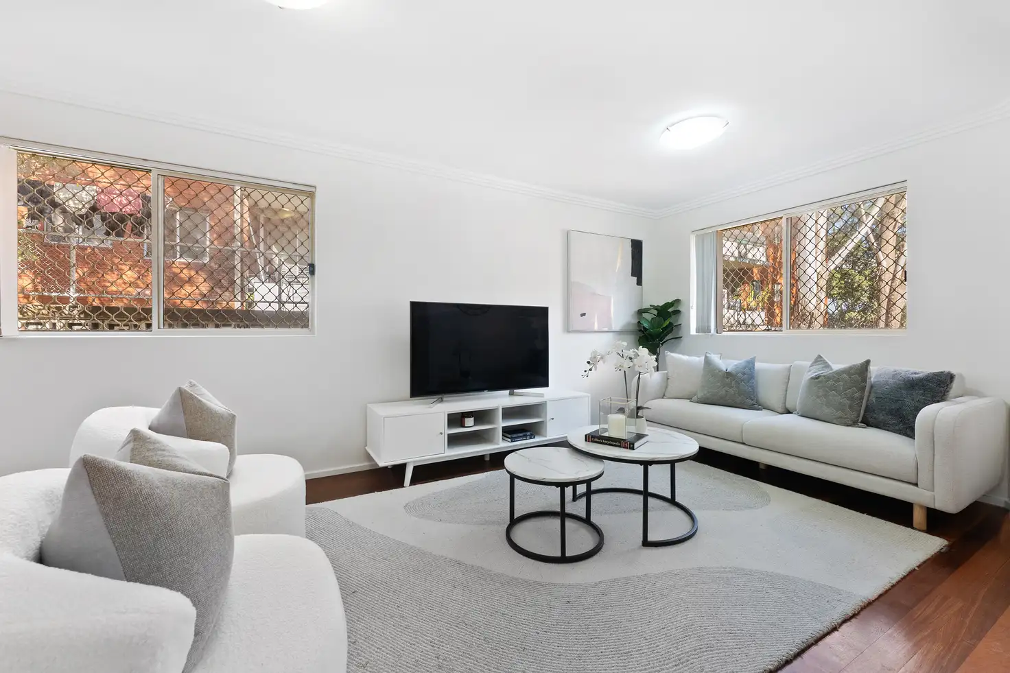 Main view of Homely unit listing, 5/2 Hillcrest Ave, Hurstville NSW 2220