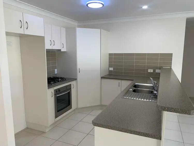 Second view of Homely house listing, 2/20 Henry Street, Birkdale QLD 4159