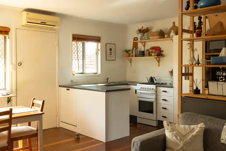 Fifth view of Homely unit listing, 3/11 Harewood Street, Annerley QLD 4103