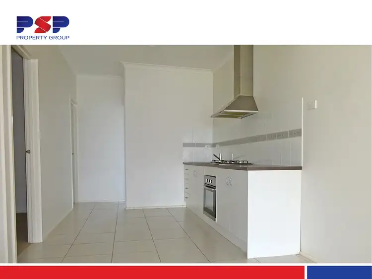 Second view of Homely house listing, 5/16 Centre Avenue, Werribee VIC 3030
