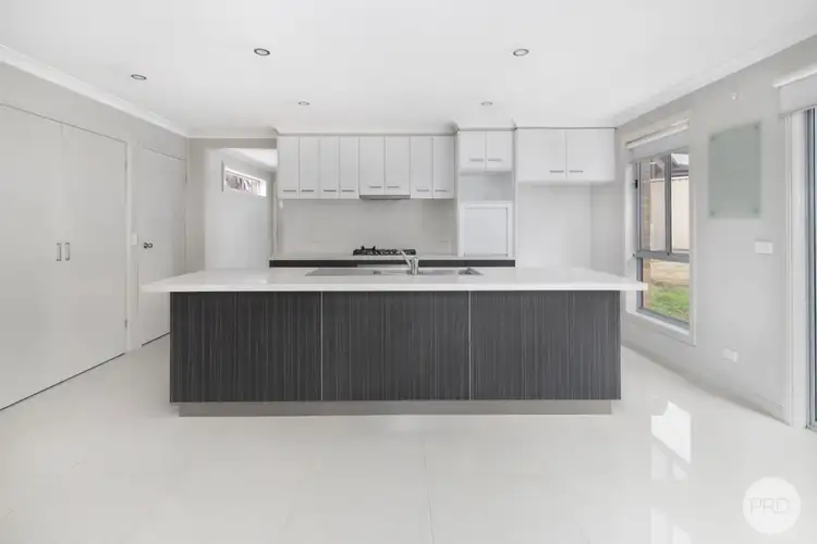 Fourth view of Homely house listing, 15 Muller Court, Mount Clear VIC 3350