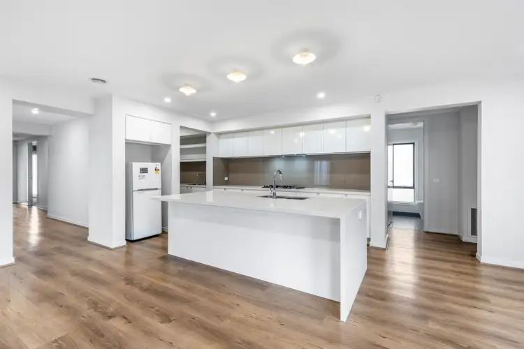 26 Powlett Drive, Clyde VIC 3978
