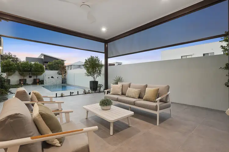 76 Quay Circuit, Newport QLD 4020