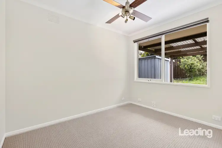 Fifth view of Homely house listing, 33 Aldridge Drive, Sunbury VIC 3429