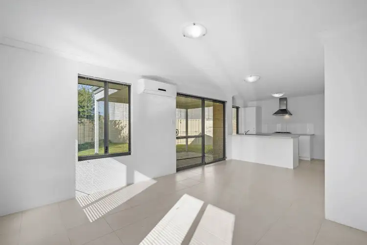 Sixth view of Homely house listing, 11/20 Binnar Court, Erskine WA 6210