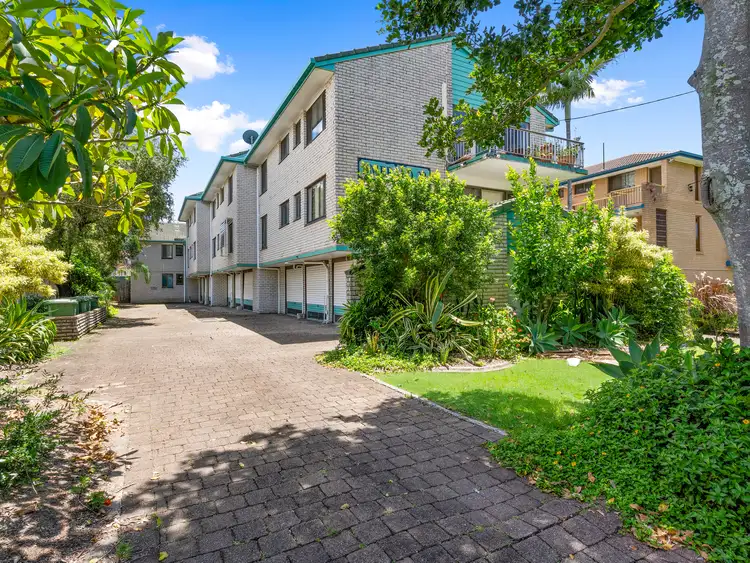 29 Imperial Parade