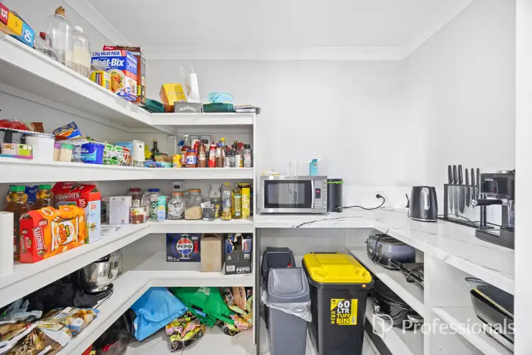 Sixth view of Homely house listing, 10 Ashburton Way, Australind WA 6233