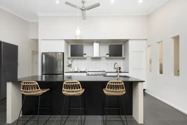 Second view of Homely house listing, 7 Mayflower Street, Burdell QLD 4818