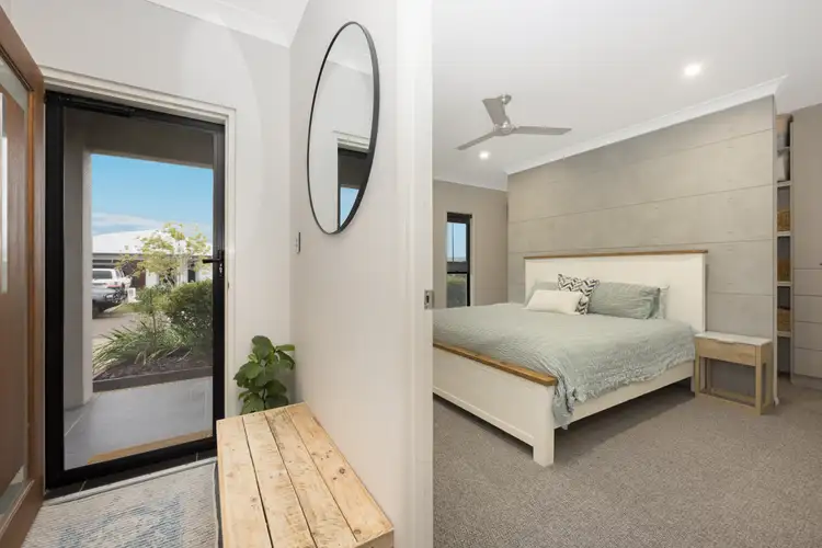 Sixth view of Homely house listing, 7 Mayflower Street, Burdell QLD 4818