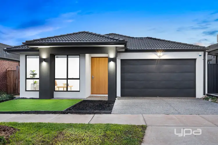 88 Clipstone Crescent, Fraser Rise VIC 3336