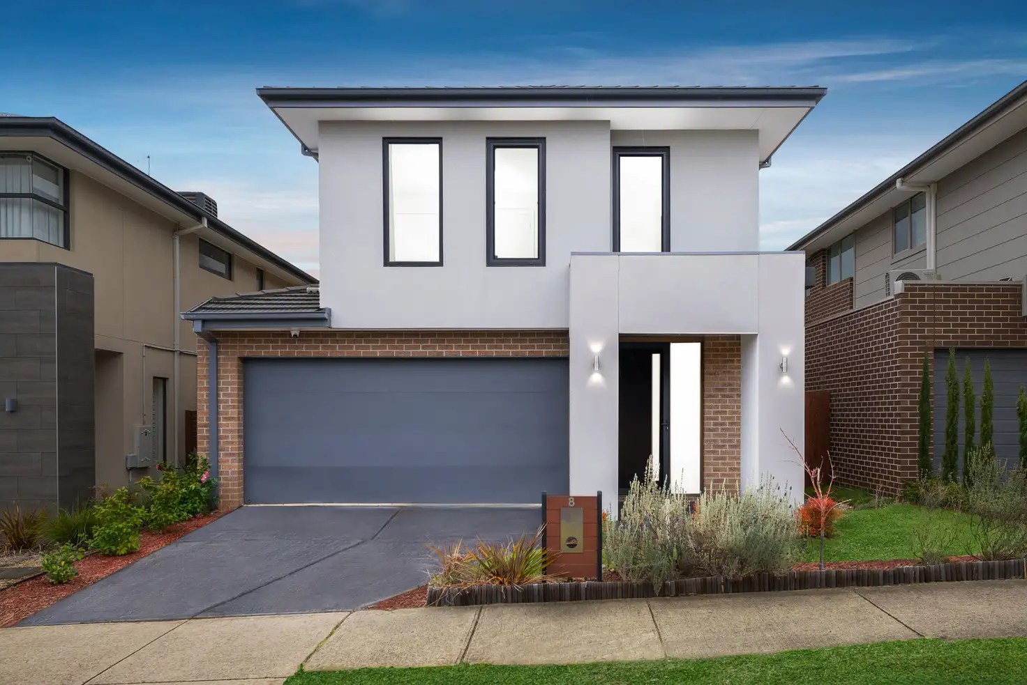Main view of Homely house listing, 8 Elphinstone Way, Wantirna South VIC 3152