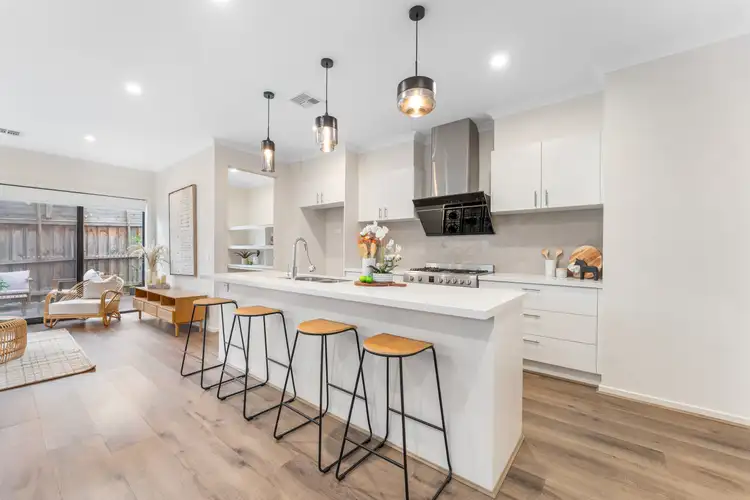 Third view of Homely house listing, 8 Elphinstone Way, Wantirna South VIC 3152