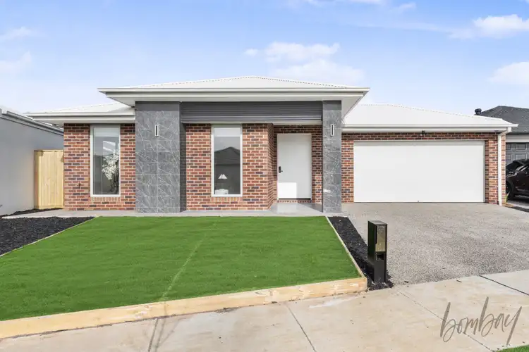 26 Margaretta Circuit, Mickleham VIC 3064