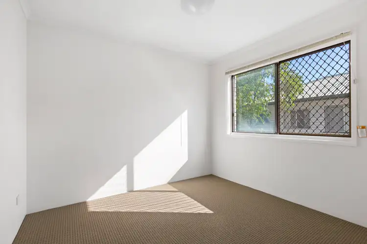 Fifth view of Homely apartment listing, 3/29 Ahern Street, Labrador QLD 4215