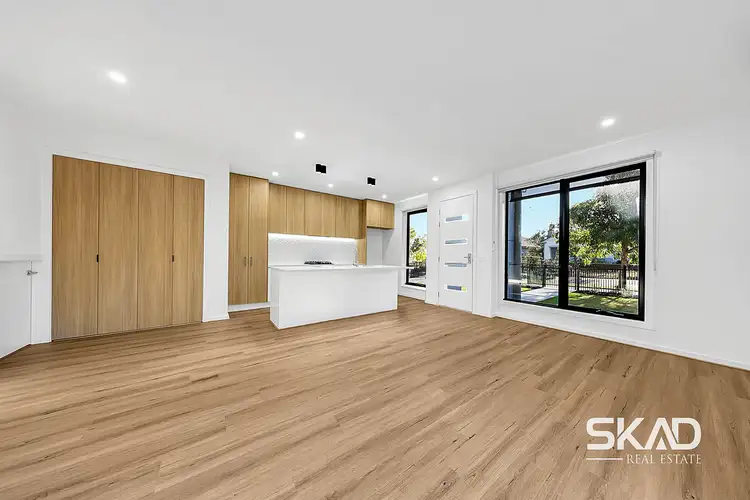 Fifth view of Homely house listing, 2/6 Lambassa Grove, Reservoir VIC 3073