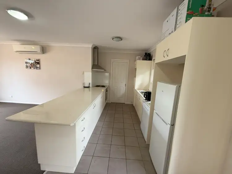 Sixth view of Homely unit listing, 2/2A Wilga Street, Parkes NSW 2870