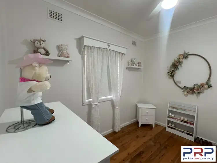 Fourth view of Homely house listing, 2 Kingsford Avenue, Parkes NSW 2870