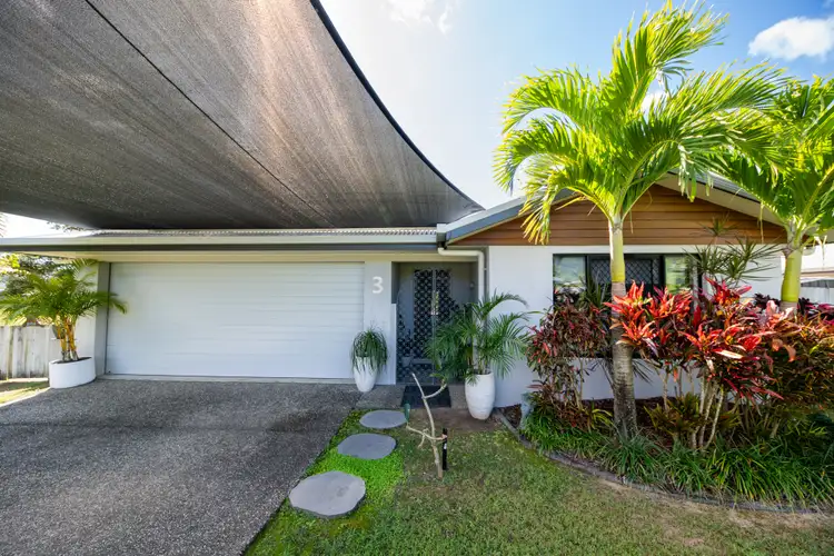 Second view of Homely house listing, 3 Grevillea Place, Cannonvale QLD 4802