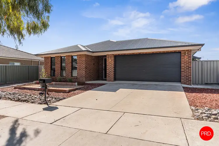 17 Arrawalli Avenue, Ascot VIC 3551