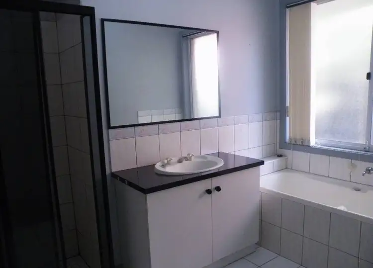 Fifth view of Homely house listing, 5 Warren Court, Altona Meadows VIC 3028
