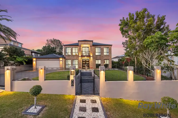 19 Regency Place, Stretton QLD 4116