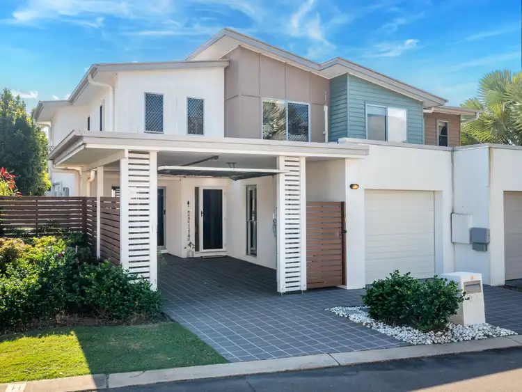 32 Valencia Boulevard, Burleigh Waters QLD 4220