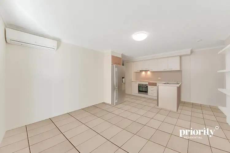 Fourth view of Homely unit listing, 2/31 Wickham Street, Newmarket QLD 4051