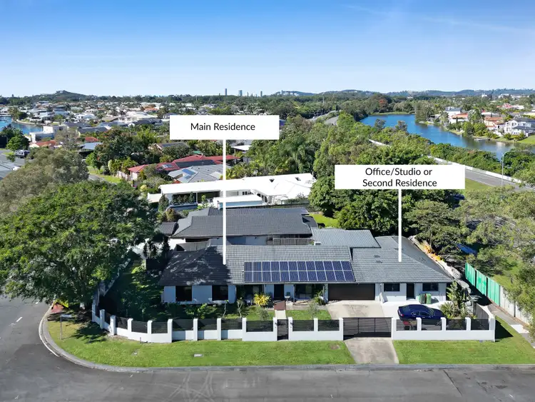 68 Barrier Reef Drive, Mermaid Waters QLD 4218