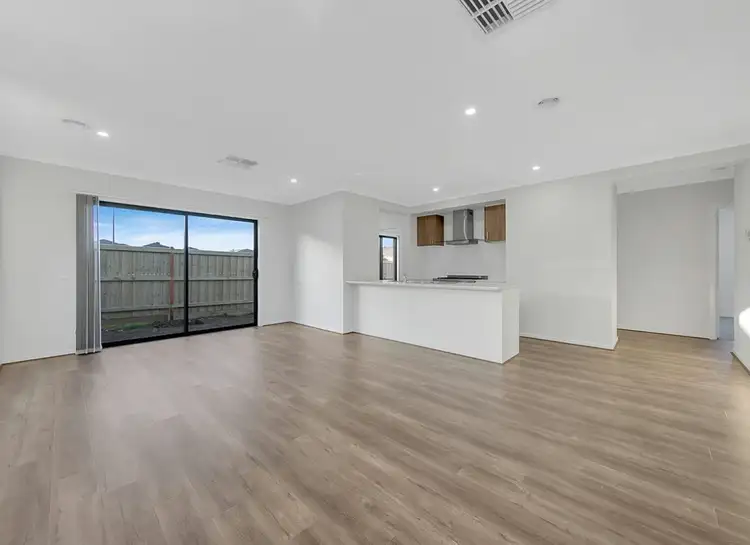 Second view of Homely house listing, 17 Wildlife Circuit, Fraser Rise VIC 3336
