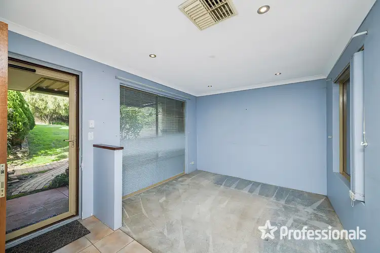 Second view of Homely house listing, 3 Sears Place, Kingsley WA 6026