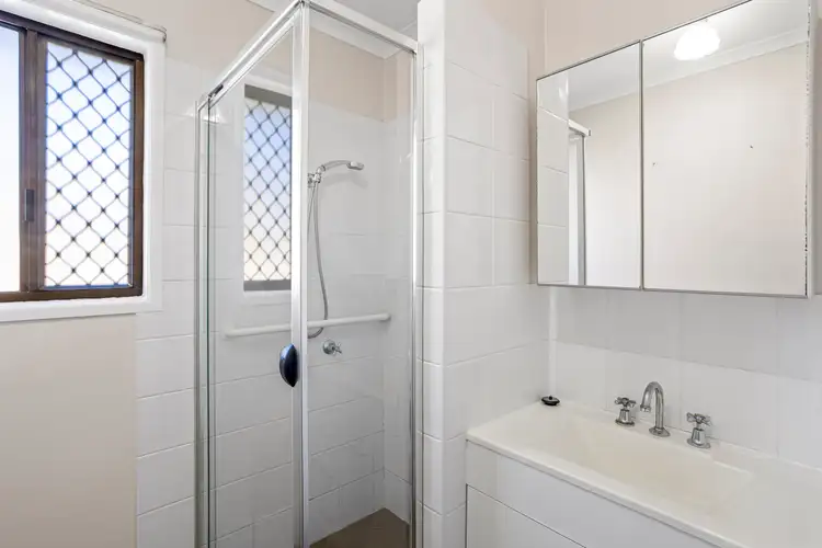 Fifth view of Homely semi-detached listing, 1/7 Bonton Avenue, Deception Bay QLD 4508