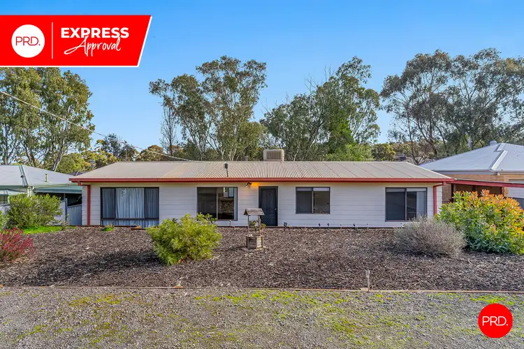 27 Specimen Hill Road, Golden Square VIC 3555