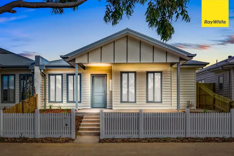 111 Saint Arnaud Road, Eynesbury VIC 3338